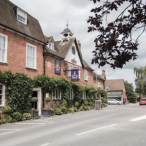 Hinds Head